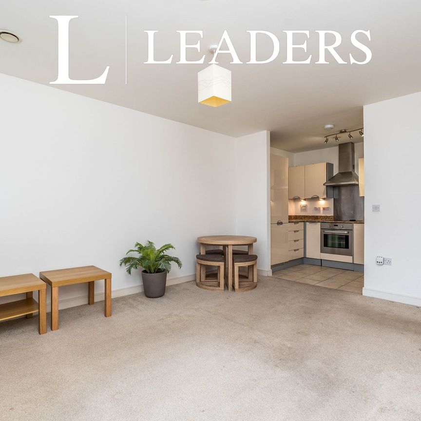 2 bedroom apartment to rent Ocean Way, Southampton, Hampshire, SO14 - Photo 1