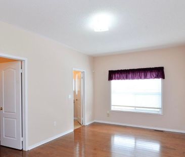 For Lease - 11 Midvale Road, Brampton, Ontario - Photo 2