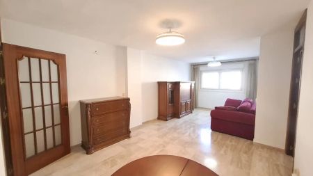 Piso de alquiler en Perchel Norte - Photo 3