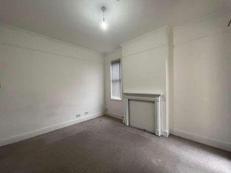 Gravelly Lane, Birmingham, B23 - Photo 2