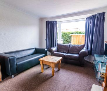 40, Crossways - Photo 1