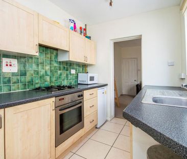 3 bedroom terraced house to rent - Photo 4