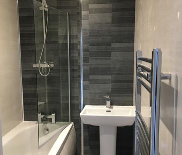 2 Bed Terraced House, Valley Road, S8 - Photo 4