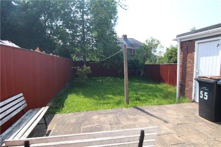 3 bedroom terraced house to rent - Photo 5