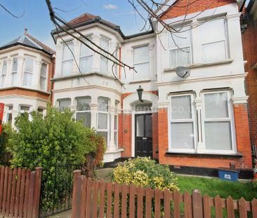 Boscombe Road, Southend On Sea - Photo 6