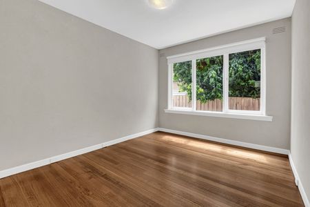 4/34 Weir Street, Balwyn VIC 3103 - Photo 3