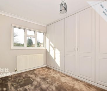 2 bedroom end of terrace house to rent - Photo 3