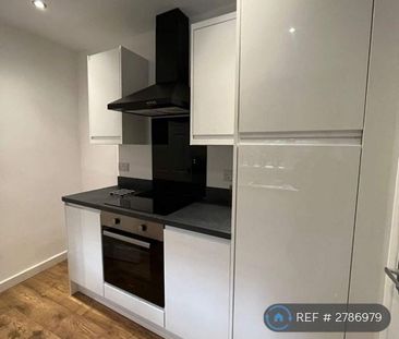 Studio to rent - Photo 4