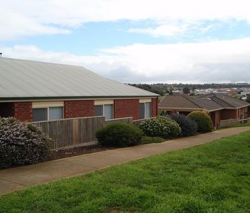 9-bedroom shared house, Chenin Mews - Photo 2