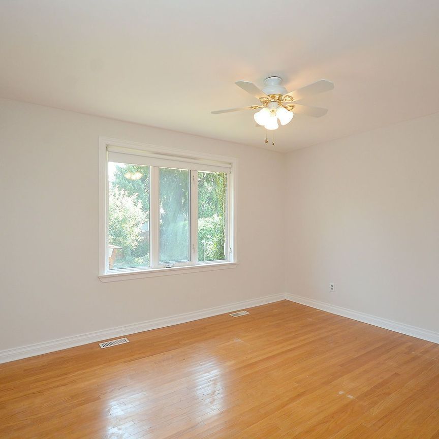 For Lease - 1144 Sarta Road Unit# Upper, Oakville, Ontario - Photo 1