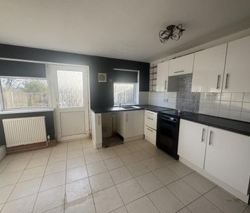 2 bedroom house to rent - Photo 3