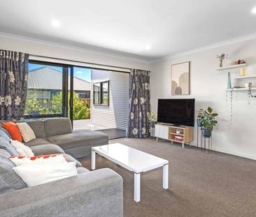 Family Home In Halswell - Photo 2