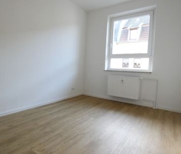 ** Altbaucharme neu interpretiert – hochwertig modernisiert ab Apri... - Photo 3