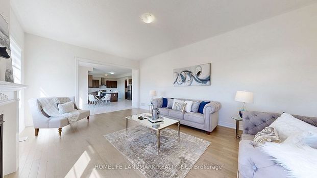 For Lease - 16 Slater Court, East Gwillimbury, Ontario - Photo 1