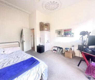 2 bedroom flat share to rent - Photo 3