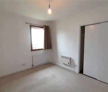 3 bedroom bungalow to rent - Photo 4
