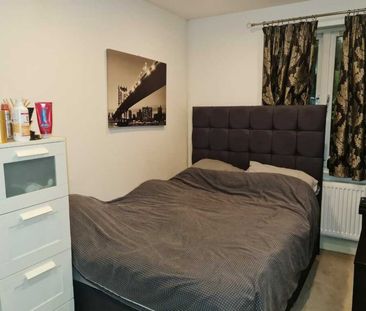 Surrey Road, Westbourne - Photo 1