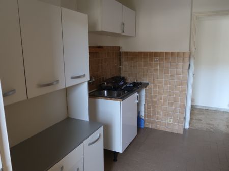 Location Appartement 2 pièces 42m² LE CANNET 06110 - Photo 3