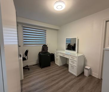 For Lease - 17 Cloud Drive Unit# upper level, Toronto, Ontario - Photo 4