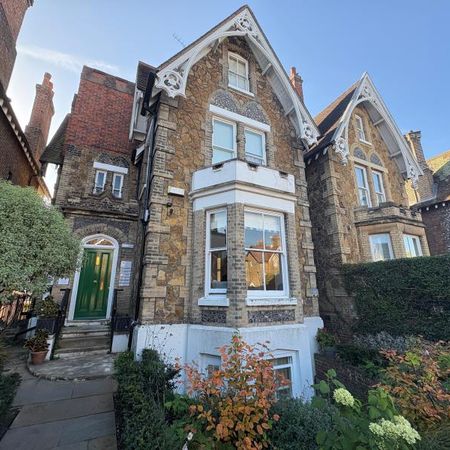 Epsom Road, Guildford, GU1 - Photo 3