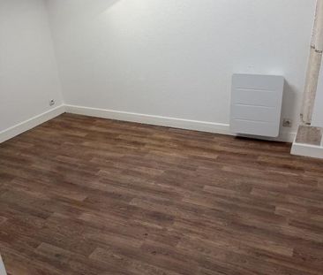 Location Appartement 1 pièce 36m² CHAUVIGNY 86300 - Photo 6