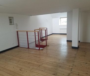 Location Appartement 3 pièces 71m² ARMENTIERES 59280 - Photo 5