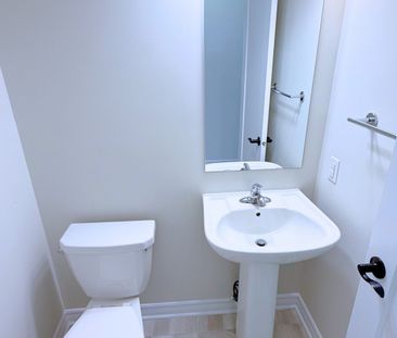 For Lease - 90 NEPETA Crescent, Blossom Park - Airport and Area, On... - Photo 4