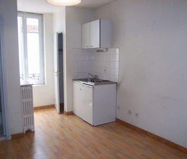 Location Appartement 1 pièce 17m² VICHY 03200 - Photo 2