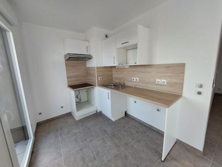 location Appartement T2 DE 39.2m² À MONTPELLIER - Photo 2