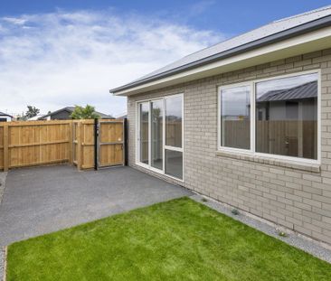 Brand new, premium 2-Bedroom Home in Belfast - Photo 1