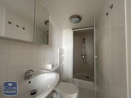Location Appartement 1 pièce 26m² BORDEAUX 33000 - Photo 4