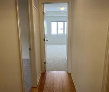 For Lease - 105 Picardy Drive, Hamilton, Ontario - Photo 5