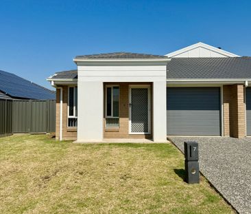 7 Crestwood Road, Thornton - Photo 1