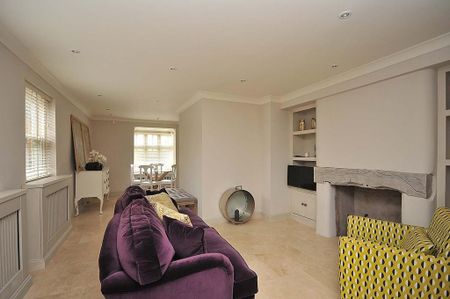 3 bedroom end of terrace house to rent - Photo 3