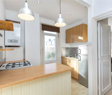 Bedford Hill, London, SW12 - Photo 5