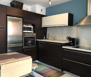 Location Appartement 3 pièces 72m² - Photo 2