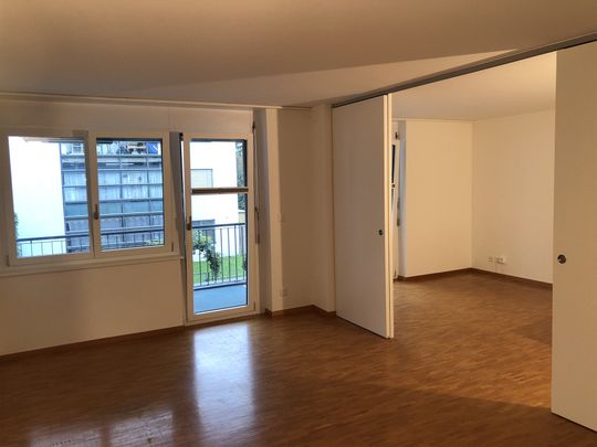 Moderne 2 1/2-Zimmerwohnung in ruhigem Wohnquartier / ab 01.12.2026 - Photo 1
