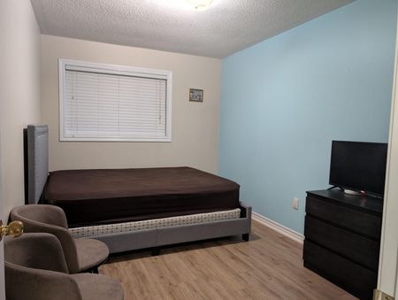 For Lease - 2270 Britannia Road Unit# 11, Mississauga, Ontario - Photo 4
