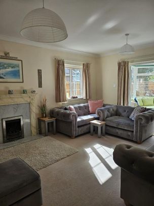 3 bedroom bungalow to rent - Photo 1