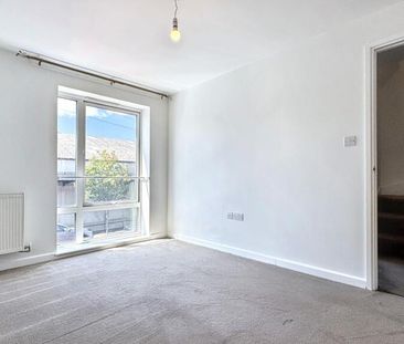 4 bedroom house to rent - Photo 2