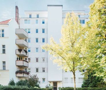 Solide 2-Zimmer-Wohnung nahe S-Bhf Friedenau - Photo 2