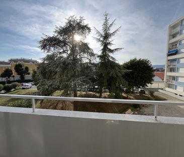 Location Appartement 3 pièces 65m² VALENCE 26000 - Photo 5