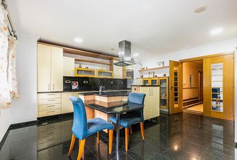 Apartamento T5 em Lisboa