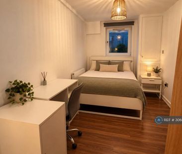 2 bedroom flat to rent - Photo 6