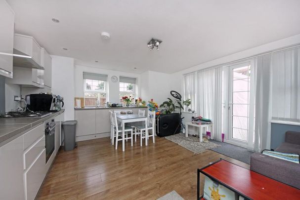 1 bedroom house to rent - Photo 1