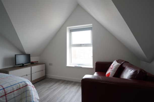 C2, 1 College Road - Photo 1