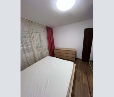 P-ta Gorjului-Moinesti,5 minute Metrou,apartament 3 camere cu centrala - Photo 1