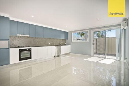 Brand New Spacious Two Bedroom with Rumpus - Photo 5