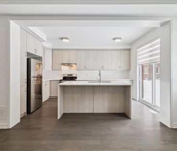 For Lease - 3224 Meadowridge Drive, Oakville, Ontario - Photo 6