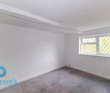 Ogden Square, Gonerby Hill Foot, NG31 - Photo 2